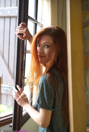 Breath Takers invite you to explore a free photos with Mia Sollis unveiling perfect shape